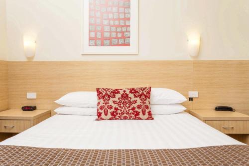 Wagga Wagga Hotel | The Club Motel and Apartments