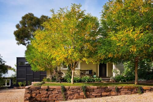 Hepburn House | The Clubhouse