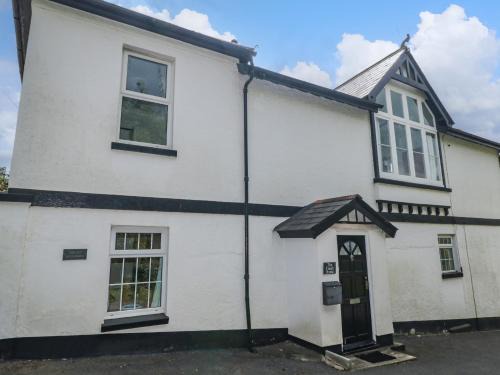 Dawlish House | The Coach House