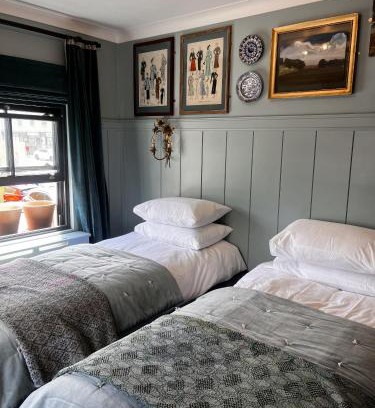 Roundwood Hotel | The Coach House