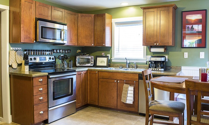 Montrose Cottage | The Colorado Cottage