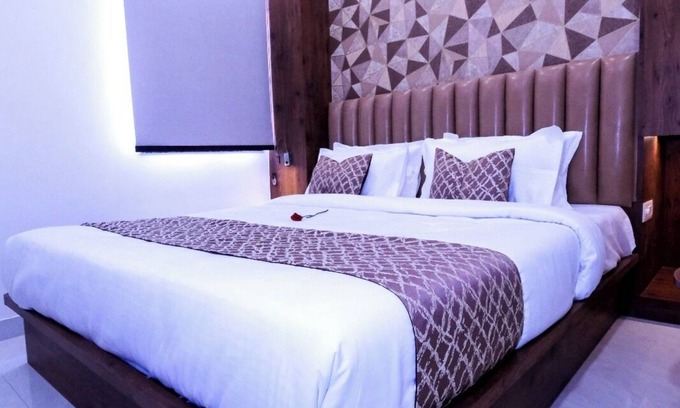 Varanasi Hotel | The Commune KASHI