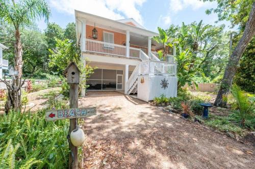 Palm Coast House | The Coral Cabana