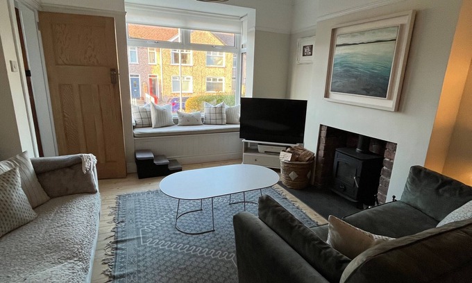 Bangor House | The Cosy Grove