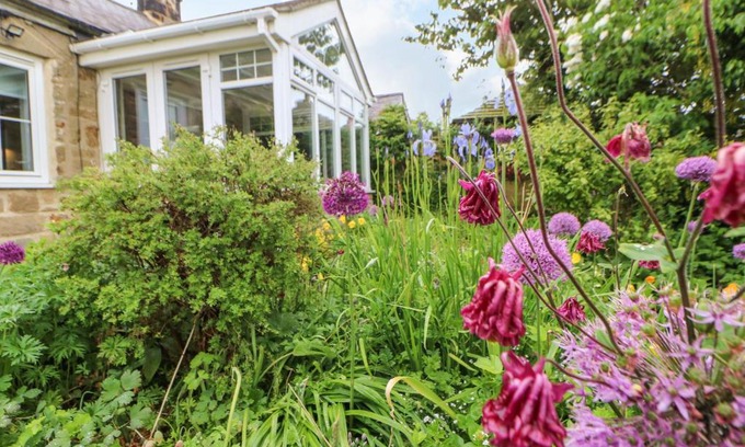 Hallington House | The Cottage, 5 Richley Terrace