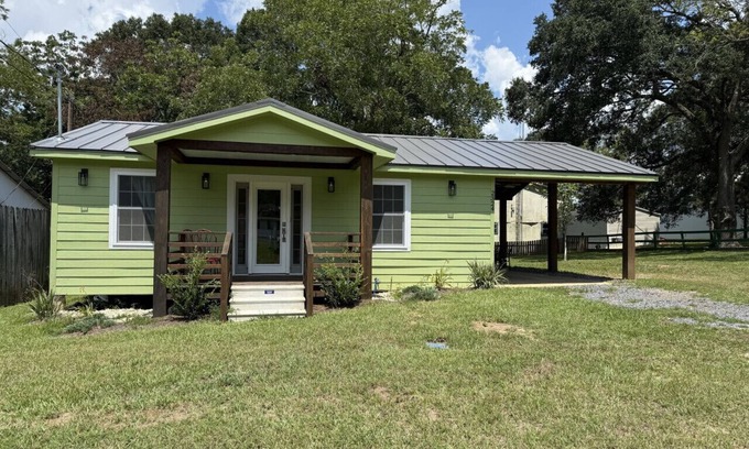 Jackson House | The Cottage by Raven's Keep