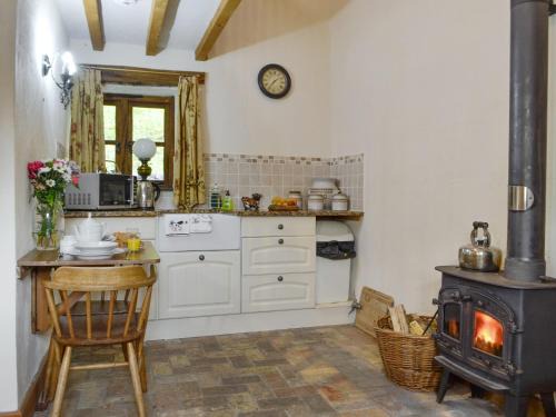 Llandovery House | The Cow Shed