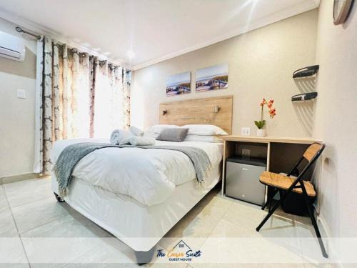 Nkowankowa House | The Curve Suite Guest House