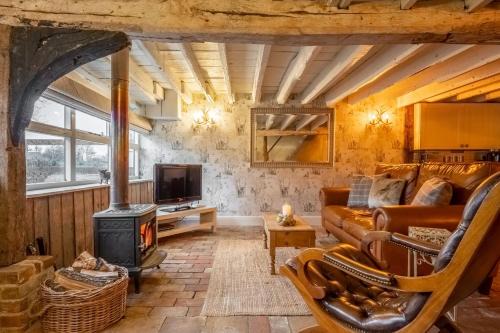 Woodbridge House | The Dairy at Green Valley Farm