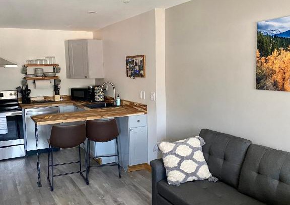 Darby Hotel | The Darmont Hotel and Suites