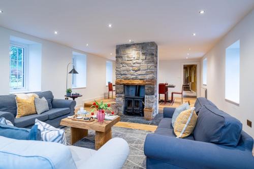 Livingston Apartment | The Doocot - A Beautiful Countryside Cottage