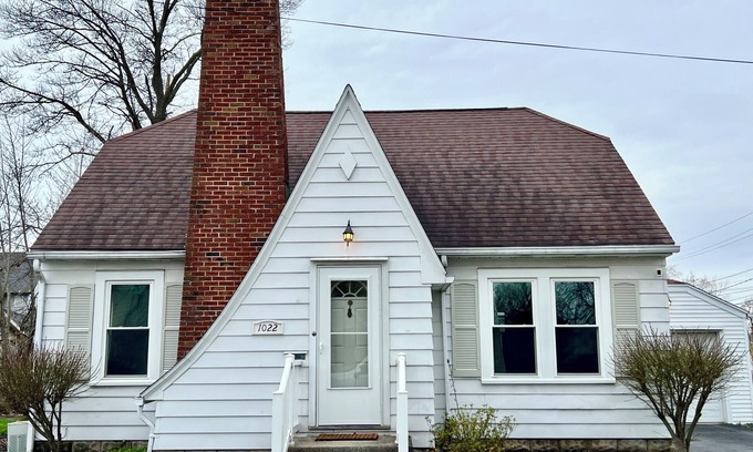 Findlay House | The Dover - 3 bedroom Storybook house