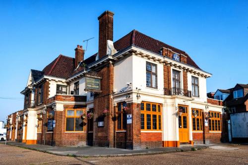Eastbrook Hotel | The Eastbrook Pub & Hotel
