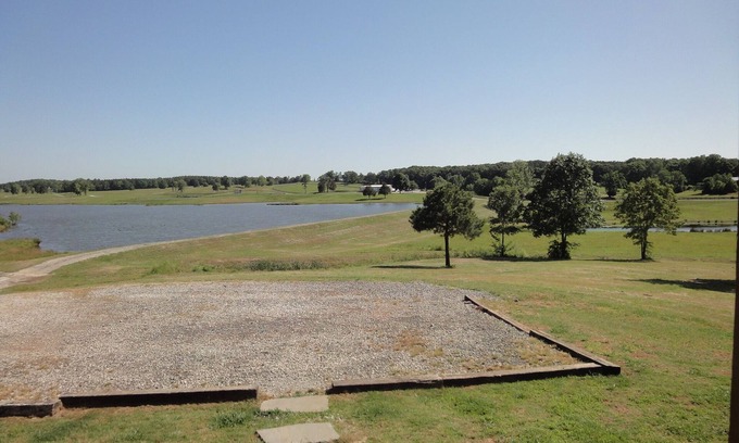 Calhoun County Other | The Farmhouse At Coolwater Farm - Great for large groups and family outings