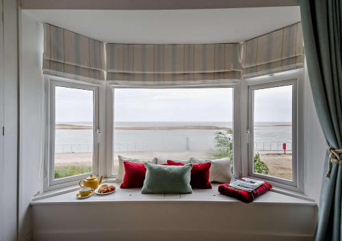 Felixstowe House | The Ferry Cottage