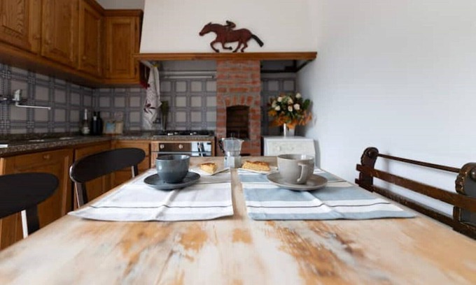 Pratovecchio House | The Fever Rock