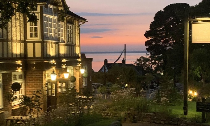 Ryde Bed & Breakfast | The Fishbourne - Isle of Wight