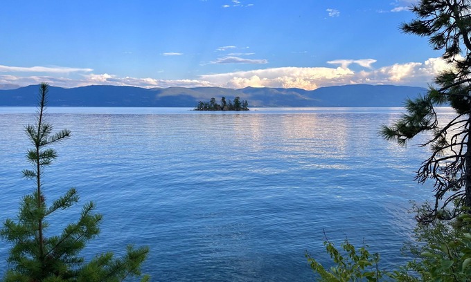 Polson House | The Flathead VRBO