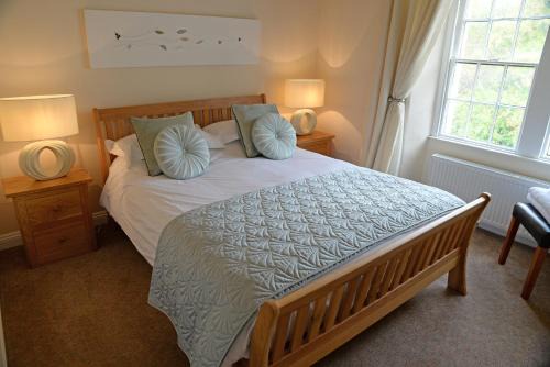 Beckington Hotel | The Foresters