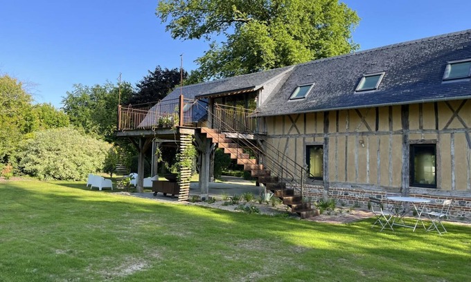 Bertreville-Saint-Ouen House | The gardener's house