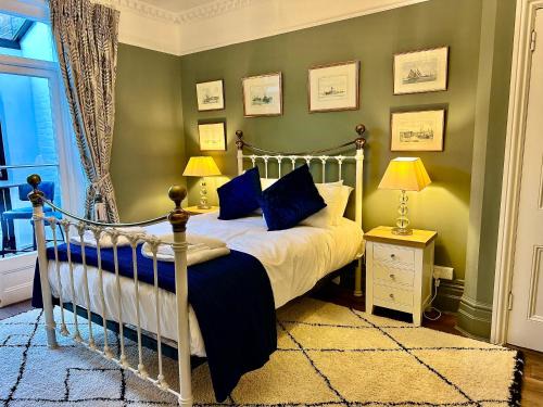 Dorchester House | The Garden Flat