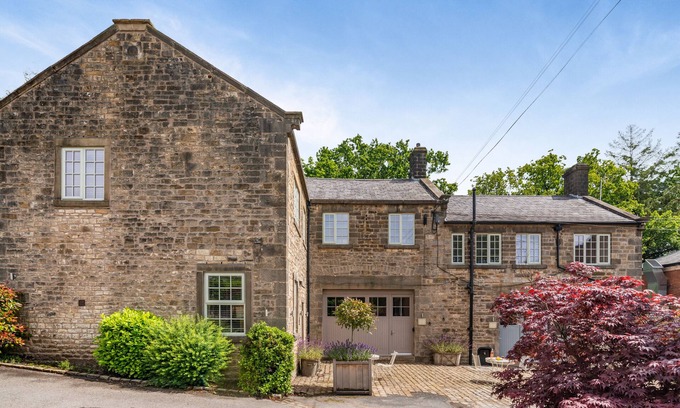 Clitheroe House | The Gardener - One Bedroom House, Sleeps 2