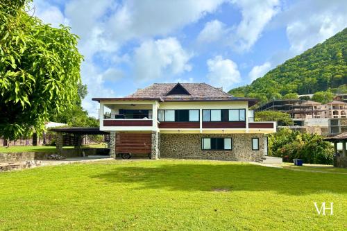 Bois d'Orange Apartment | The Gardenview Apartment at Villa Horizon