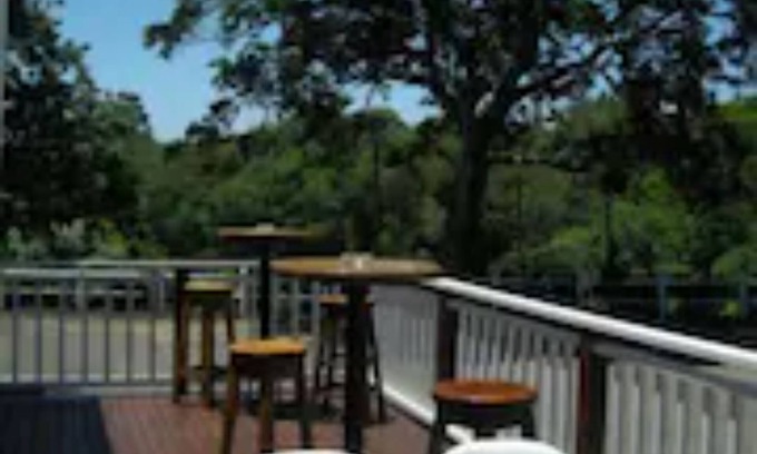 uMlalazi Hotel | The George Hotel
