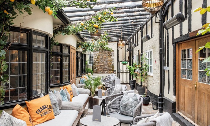 Colchester Hotel | The George of Colchester