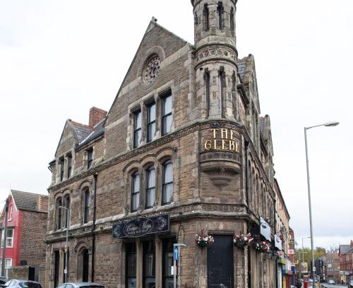Liverpool Hotel | The Glebe Hotel
