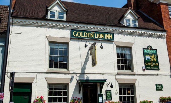 Bridgnorth Bed & Breakfast | The Golden Lion Inn