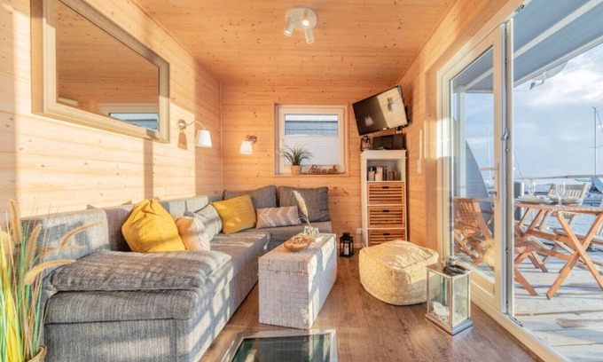 Burgstaaken Boat Rental | The Goose Modern Retreat