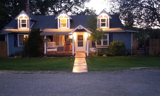 Henrieville Cottage | The Goulding Cottage PLUS LOFT - playground, fire pit, farm animals, family fun!