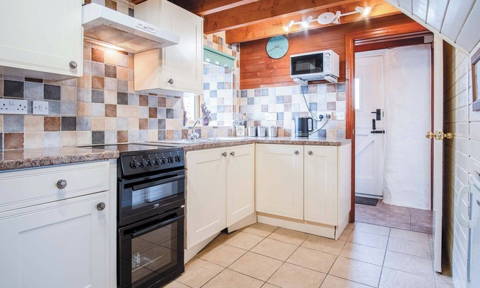 St. Florence Apartment | The Granary - 2 Bedroom Apartment
