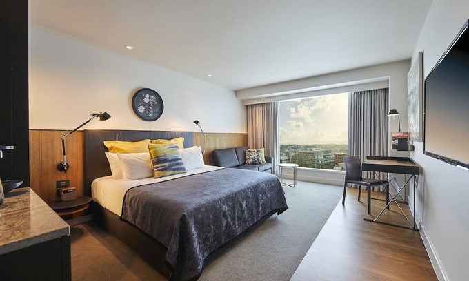 Auckland Central Business District Hotel | The Grand by SkyCity
