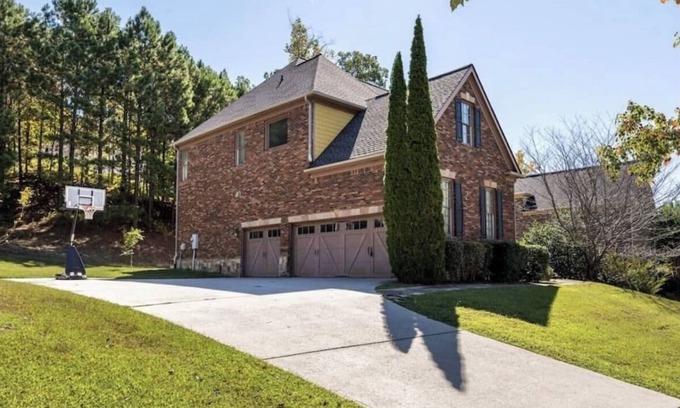Cliftondale House | The Grand Palace Of Atlanta Near Airport