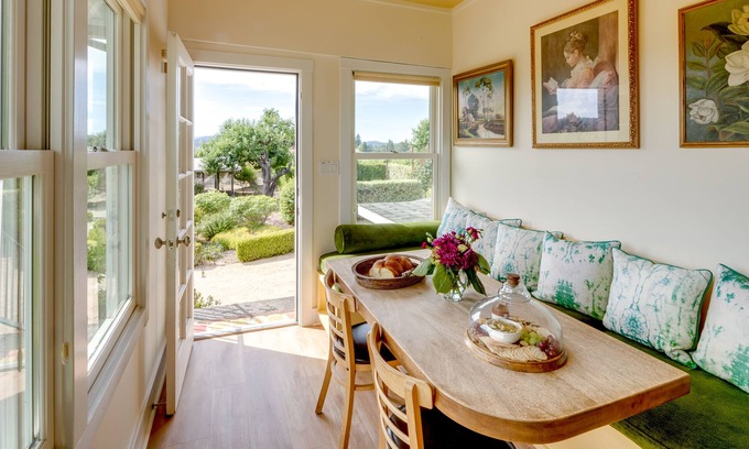 Graton House | The Guest House at The Dalya Estate