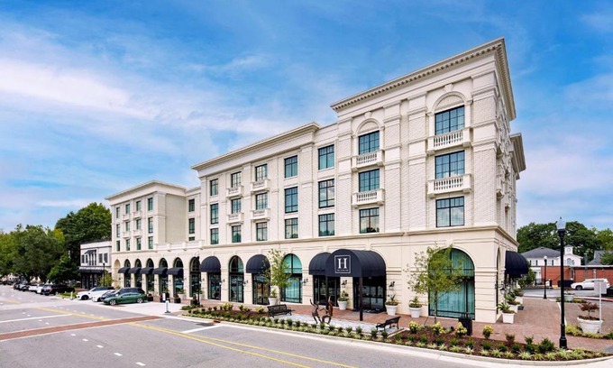 Alpharetta Hotel | The Hamilton Alpharetta, Curio Collection By Hilton