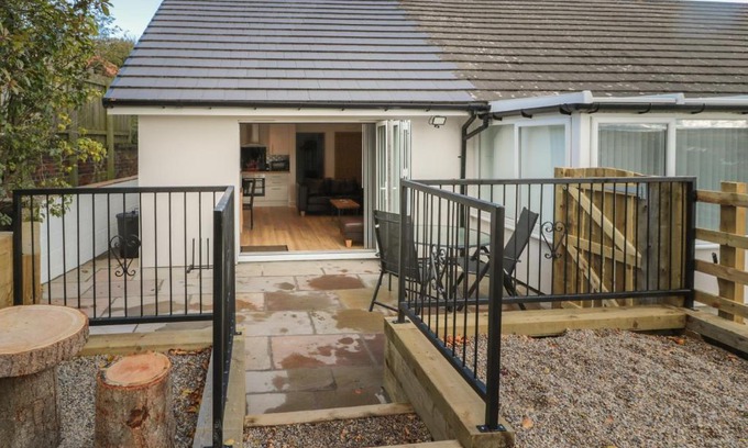 Belford House | The Hideaway at Hollyoak