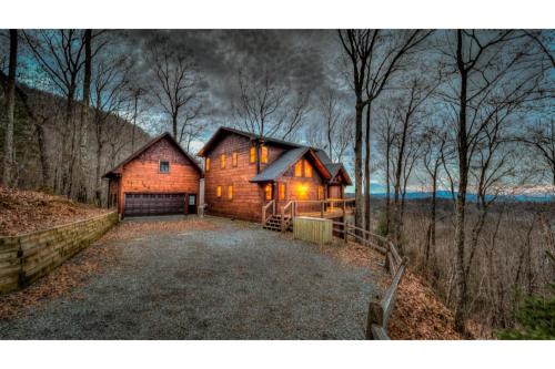 Blue Ridge House | The Hideaway