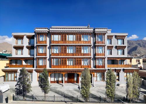 Bhuntar Hotel | The Highland Ladakh