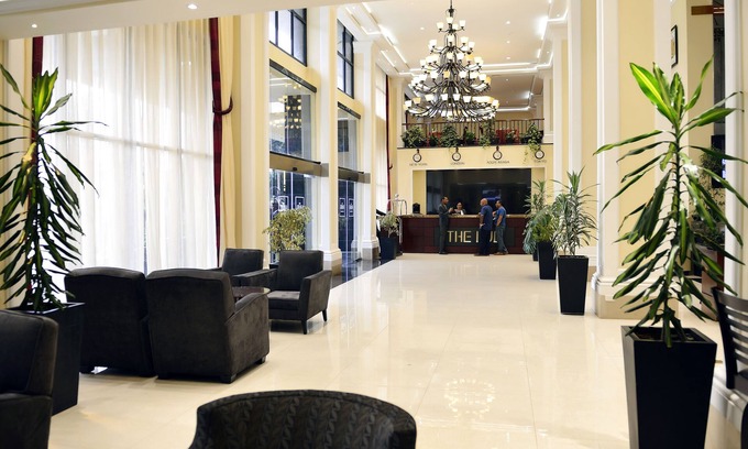 Bole Hotel | The HUB Hotel