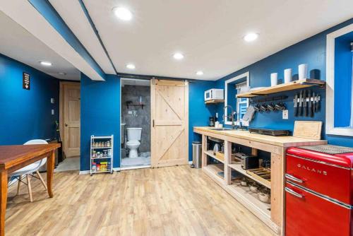 North Bergen Apartment | The Hygge Way, 20MIN TO NYC Times Sq