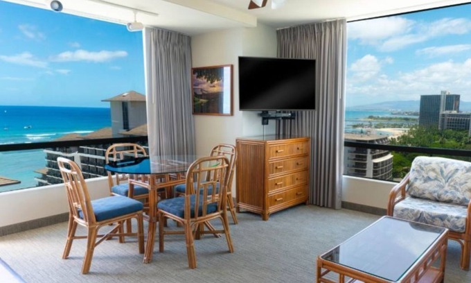 Waikiki Resort | The Imperial Hawaii Resort