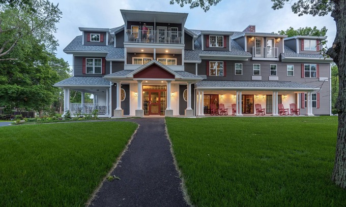 Bar Harbor Hotel | The Inn on Mount Desert