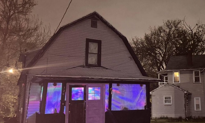 Maumee House | The ïNN.