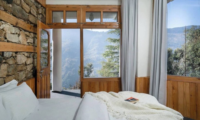 Banjar Hotel | The Isisinga