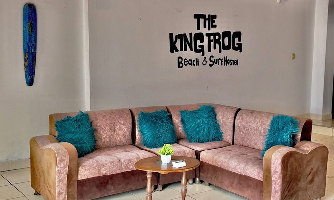 Trujillo Hotel | The King Frog Beach Hostel