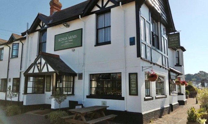 Otterton Hotel | The Kings Arms Otterton