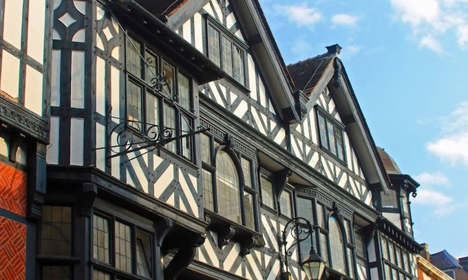 Chester House | The Kings Place - Very Central Chester - Chester